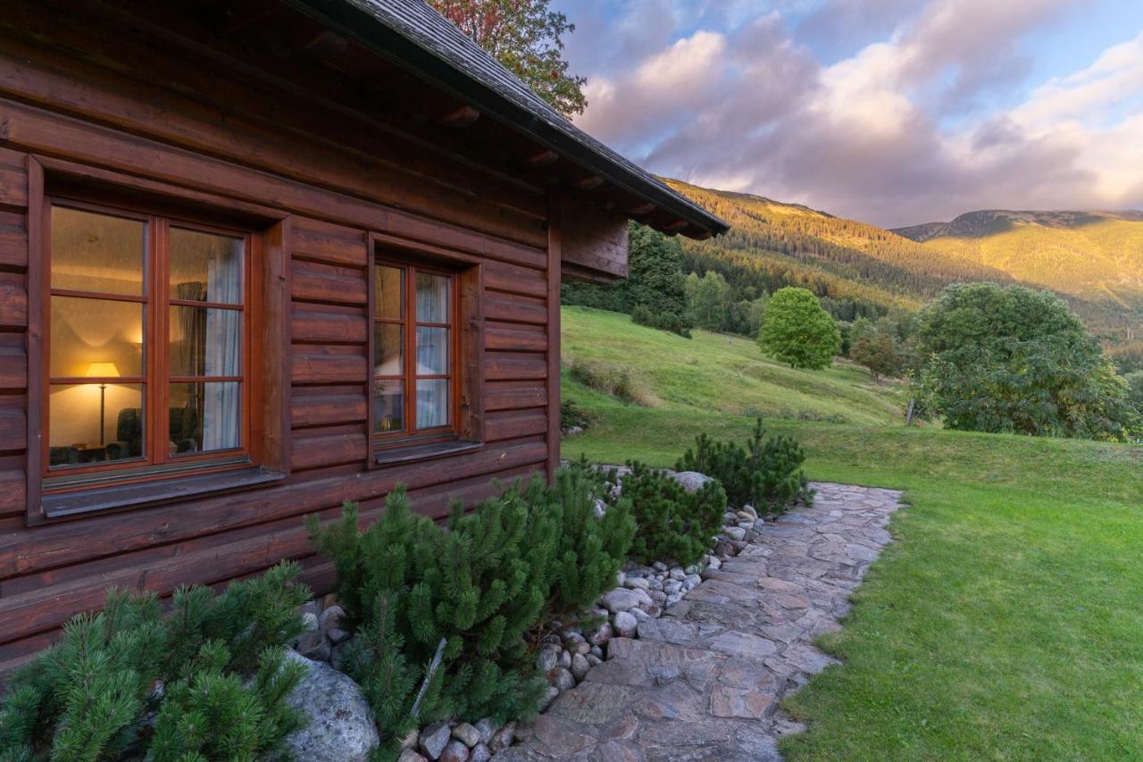 Pension Slunecnice & Panorama Restaurace Farma