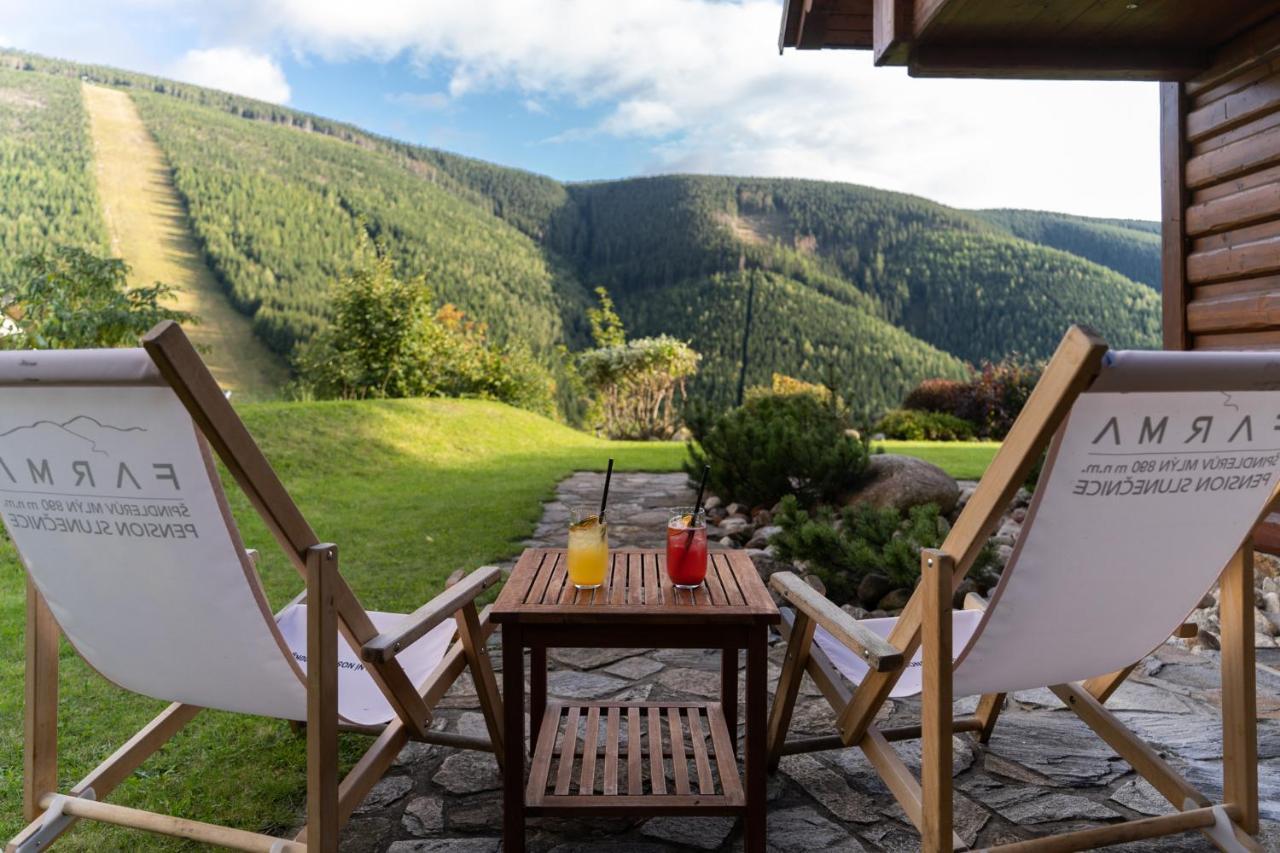 Gasthof Slunecnice & Panorama Restaurace Farma